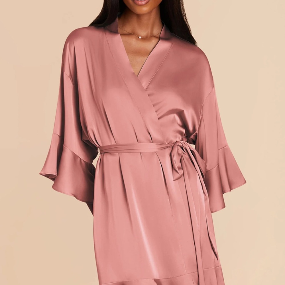 Birdy Grey Wrap Blush Pink Short Robe, size m/l